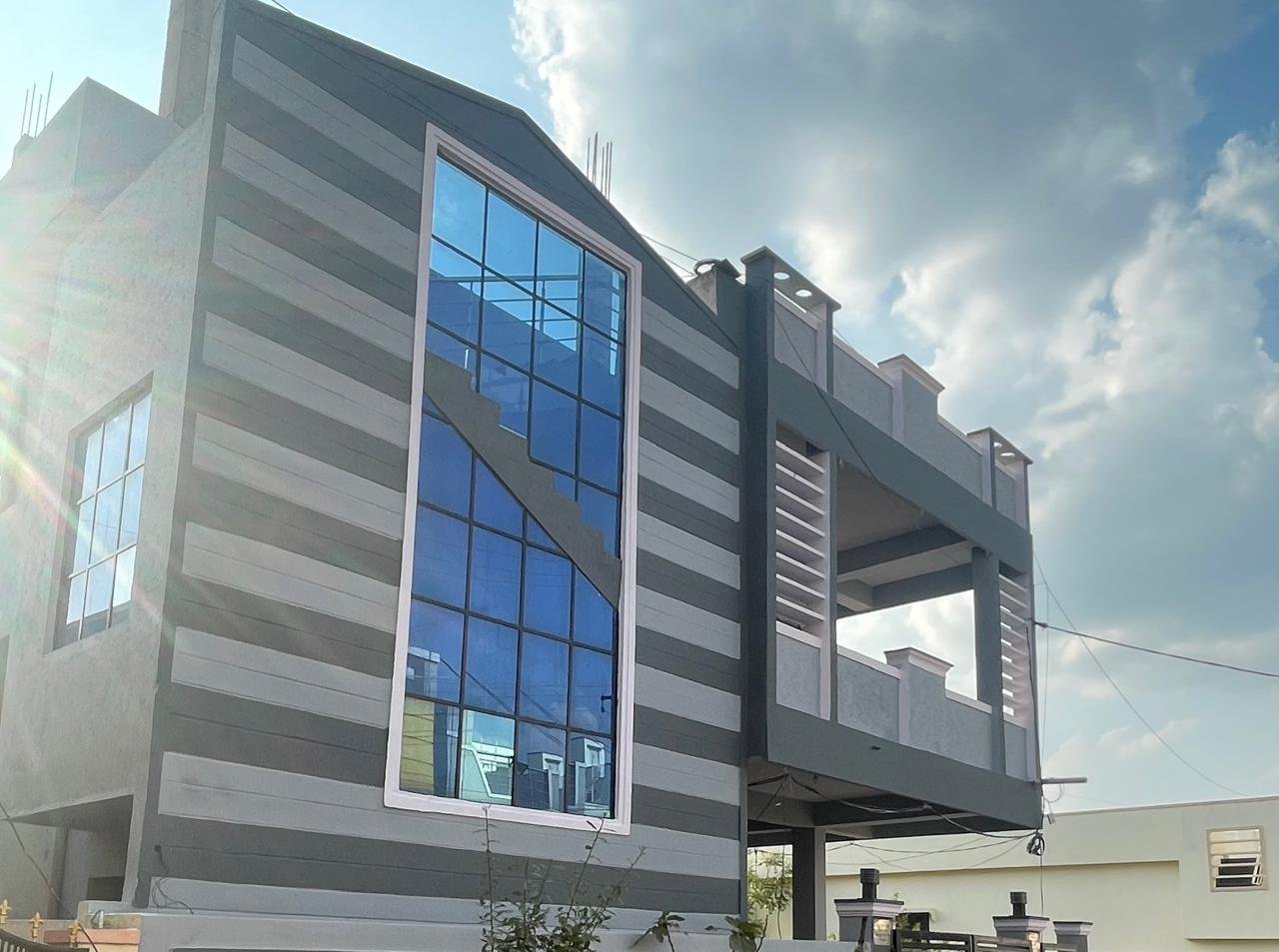 Three Stars Music Academy Facility and Environment